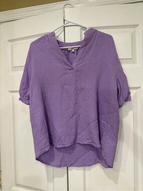 Relaxed Lavender V-Neck Gauze Blouse